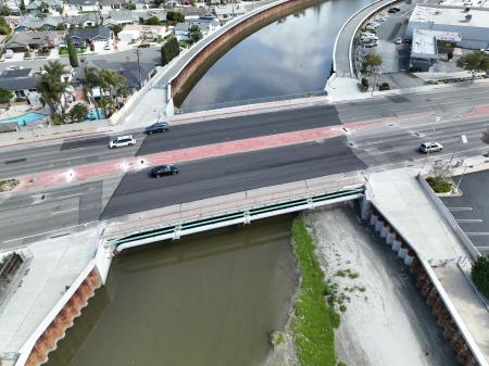 Warner Ave Bridge.EGGW Channel.Huntington Beach